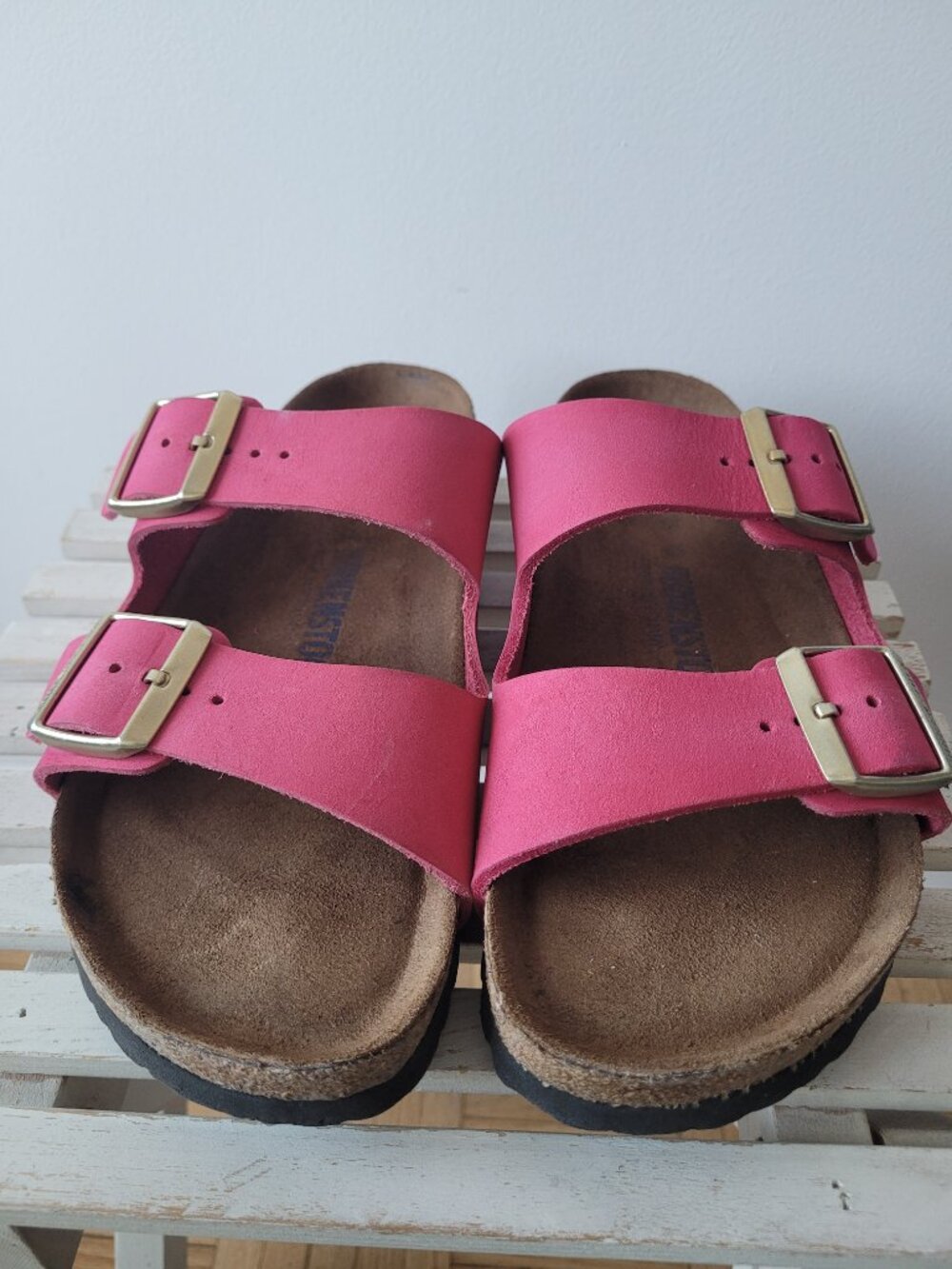 Birkenstock Arizona Pink Leather Sandals-Size 39